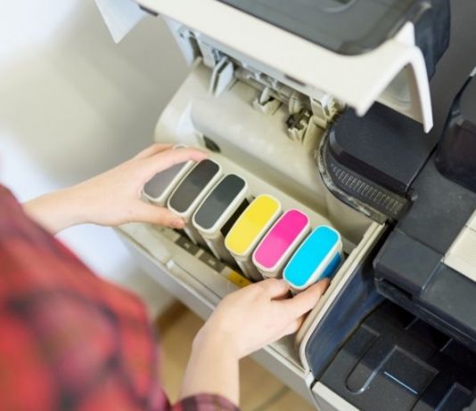 Color laser printer