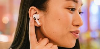 how to reset airpods
